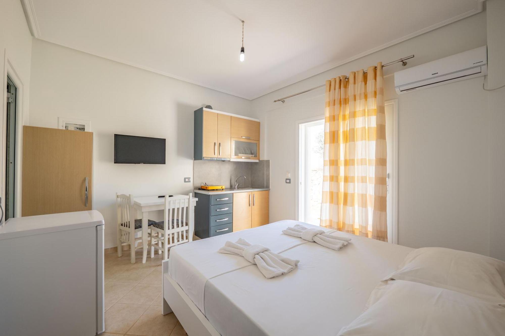 Vila Celi Sarande Bagian luar foto