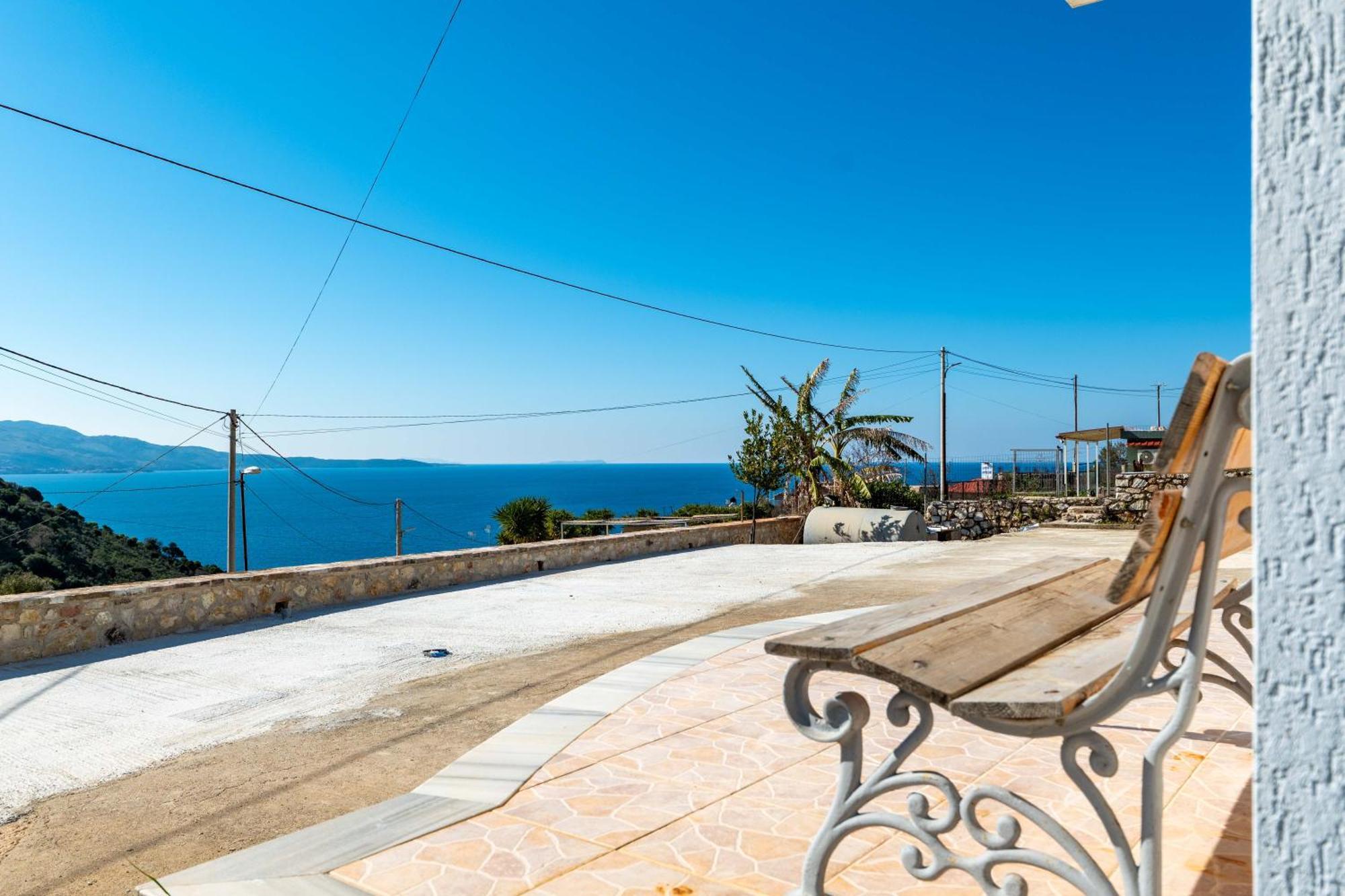 Vila Celi Sarande Bagian luar foto