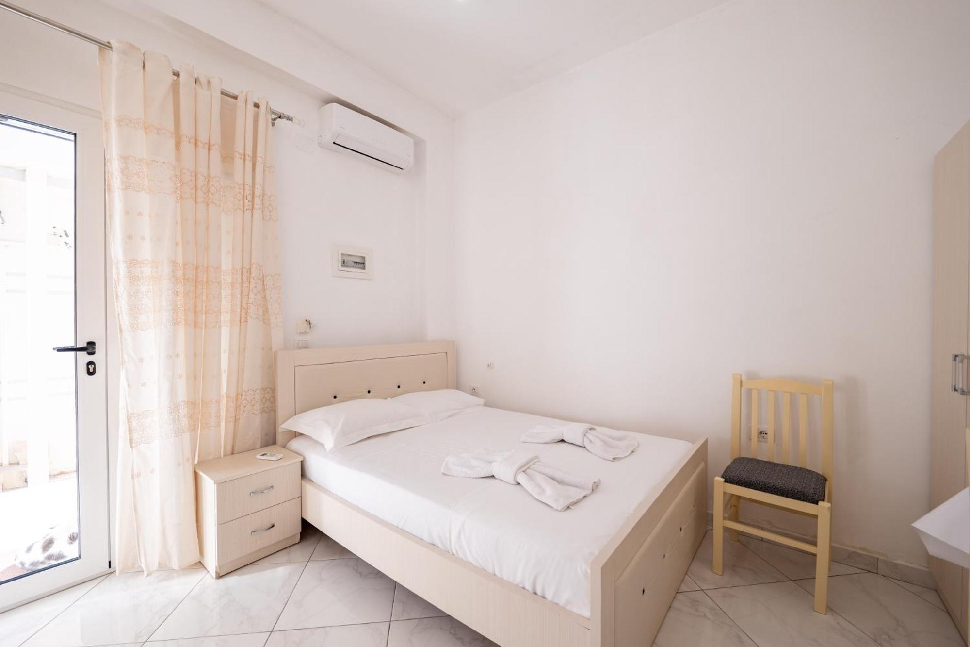 Vila Celi Sarande Bagian luar foto