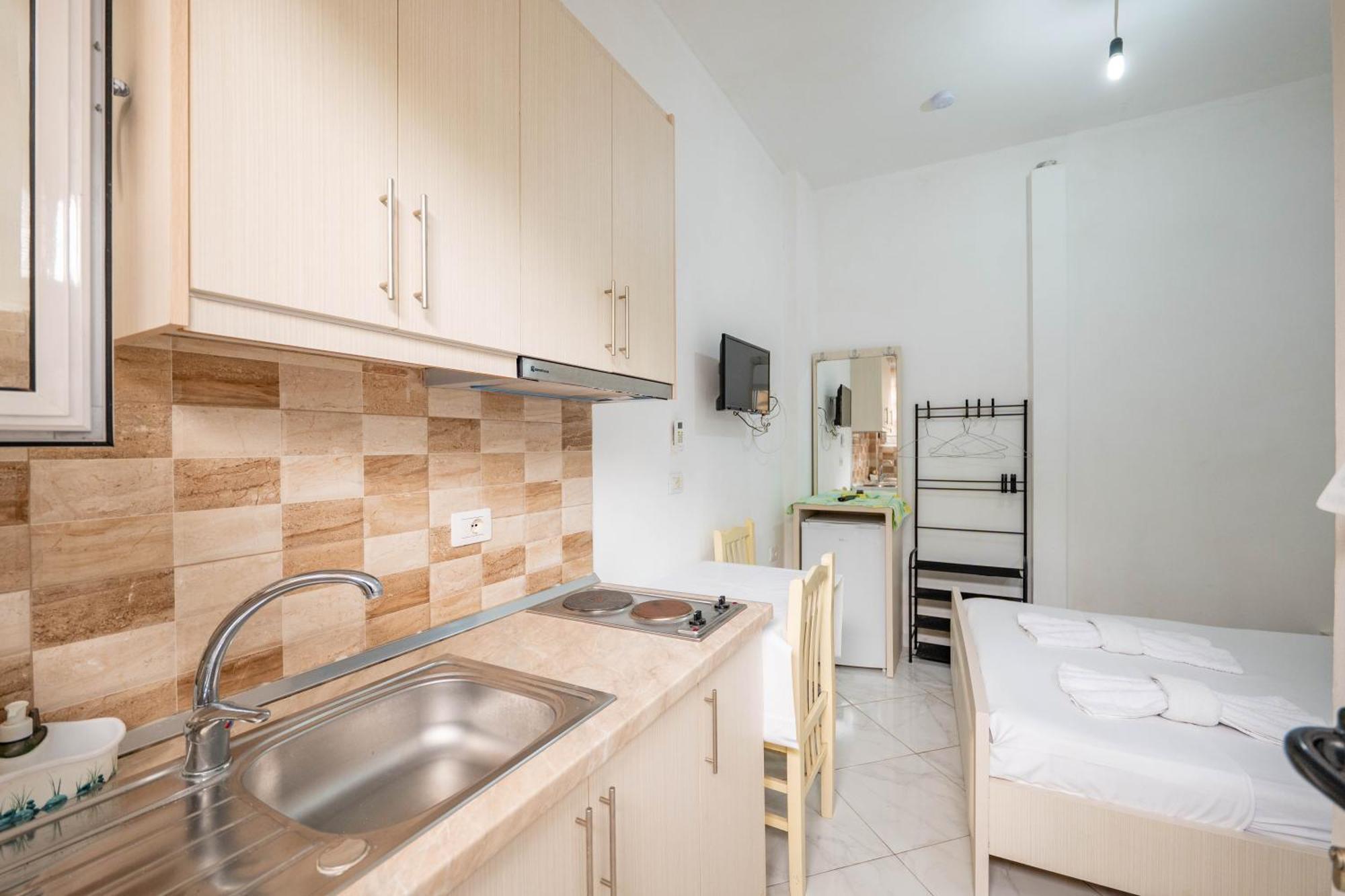 Vila Celi Sarande Bagian luar foto